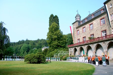 Antreten in Schlosshof