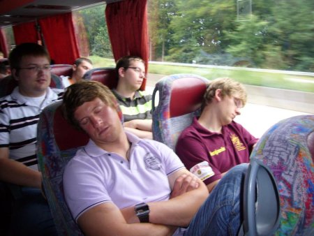 Prinz Tobias Langusch war am Ende der Hamburg-Tour sichtlich erschöpft.