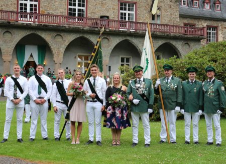 Die neuen Majestäten der Bruderschaft: König Josef Günther und Prinz Jonas Riepert