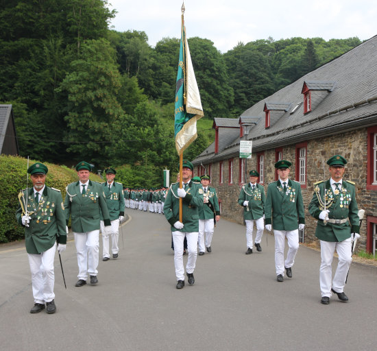 Schützen beim Marschieren