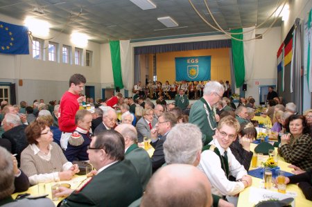 Der Oberbergische Abend in der Turnhalle in Kotthausen