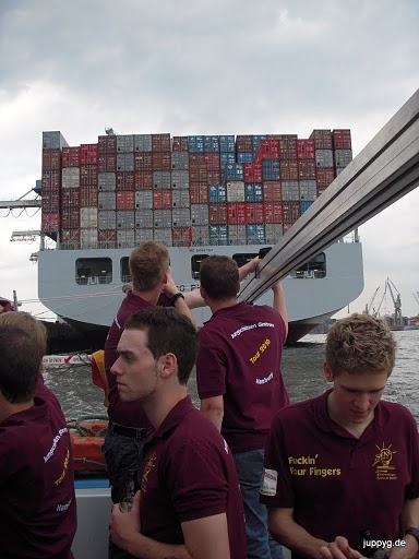 Jungschützen bei der Hafenrundfahrt